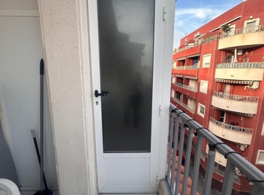 Zrekonstruovaný apartmán 200m od Playa del Cura, Torrevieja