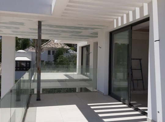 Nagüeles (Costa del Sol), Villa - Detached #CM-R3903979