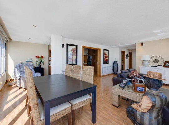 Torrevieja (Playa Acequion), Apartment #CQ-TS-36978