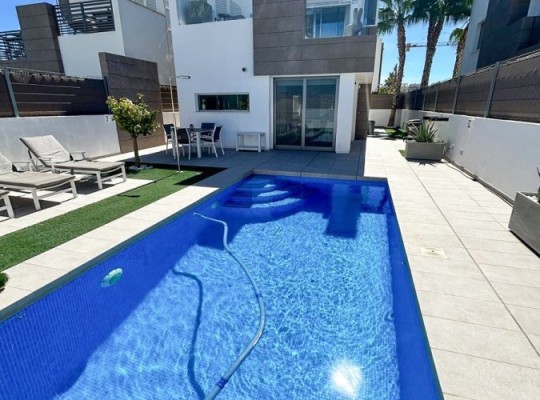 El Raso (El Raso, Guardamar), Villa #CQ-253