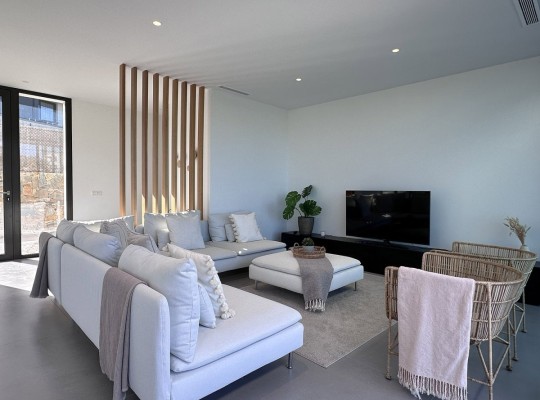 Las Colinas (Las Colinas Golf), Villa #CQ-604