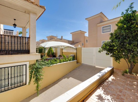 Orihuela Costa (Los Altos), Villa #CQ-MY-70149