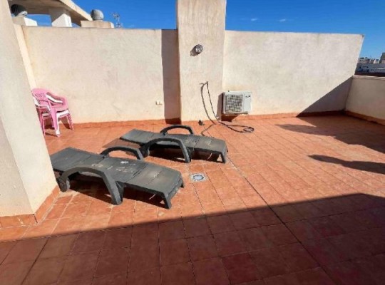 Apartmán s garáží a velkou terasou v centru, Torrevieja