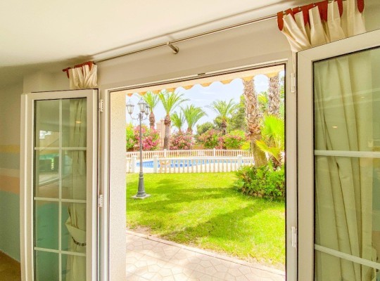 Villamartin, Villa #CQ-OC-70124