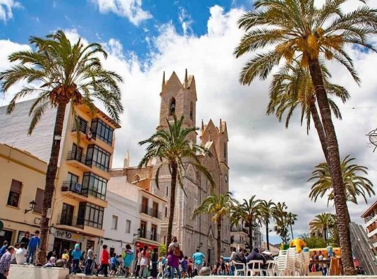 Other areas (Playa de La Fustera), Villa #CQ-00-35807