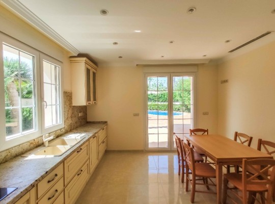 Cabo Roig, 
Villa   #ES-6854