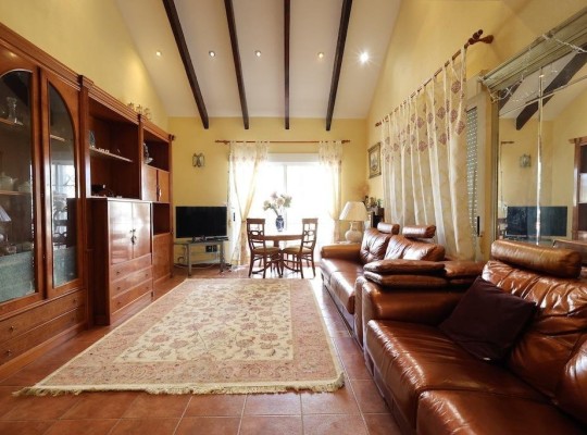 Orihuela Costa (Playa Flamenca), Villa #CQ-JM-69540