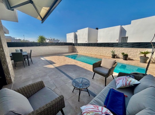 Benijofar, Villa #CQ-868