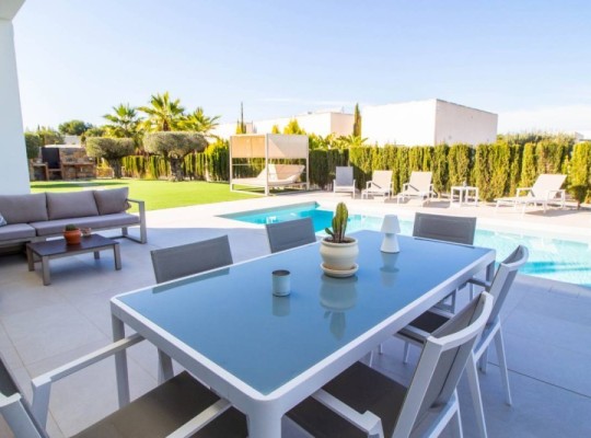 Las Colinas (Las Colinas Golf), Villa #CQ-BV-52313