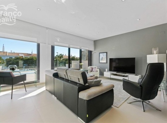 Orihuela Costa (Campoamor), Villa #CQ-UR-79201