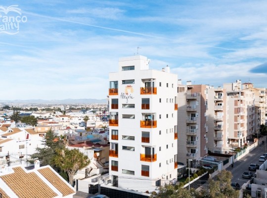 Torrevieja (Nueva Torrevieja), Apartment - Ground Floor Apartment #LE-LE-1085