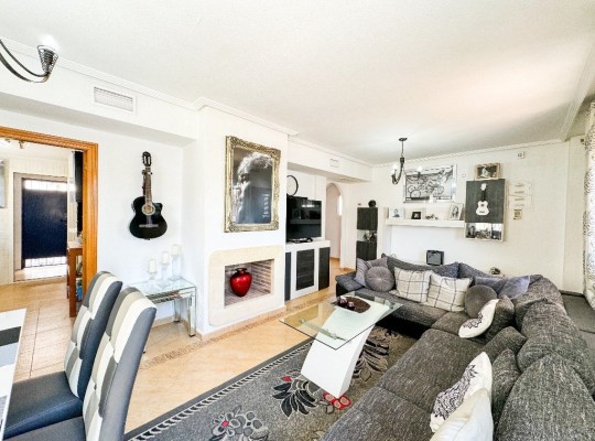 Punta Prima, Villa #CQ-OC-61215