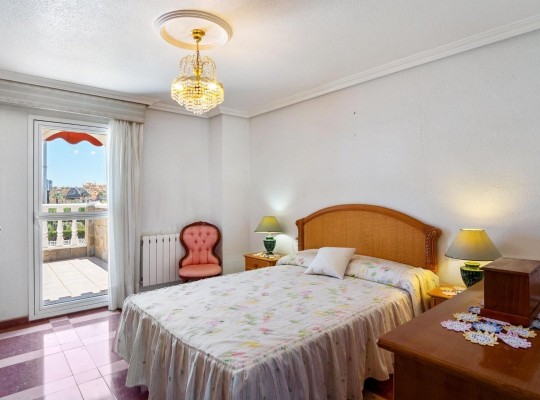 Orihuela Costa (Campoamor), Villa #CQ-UR-56196