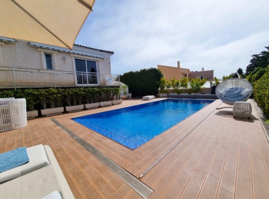 Torrevieja (La Mata), Villa #CQ-BG-99621