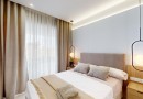 Butikový komplex s luxusními apartmány a výhledem na moře, Cabo Roig