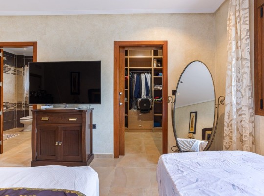 Los Montesinos (La Herrada), Villa #CQ-CB-29533