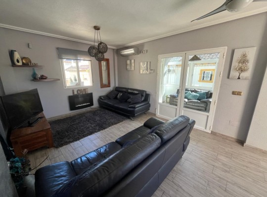Playa Flamenca (Orihuela Costa), Villa #CQ-M-26709