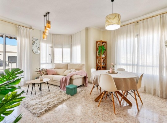 Torrevieja (torrevieja), Apartment #CQ-PJ-94948