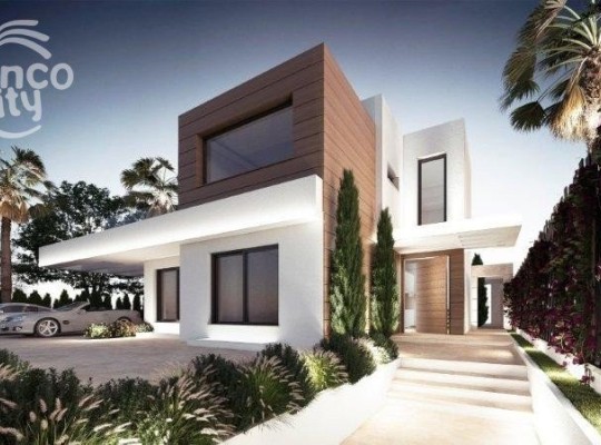 The Golden Mile (Costa del Sol), Villa - Detached #CM-R3103607