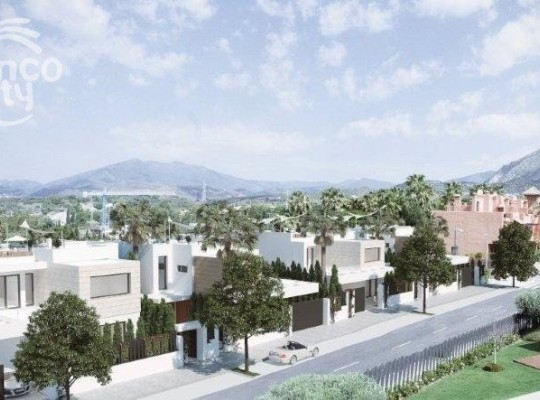 The Golden Mile (Costa del Sol), Villa - Detached #CM-R3103607