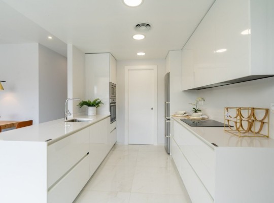 Benidorm (Poniente), Apartment #CQ-00-33552