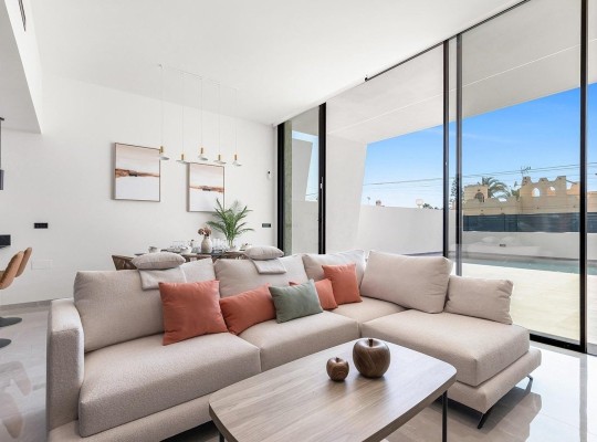 Torrevieja (Los Balcones), Villa #CQ-00-13094