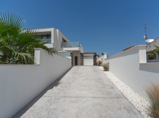 Ciudad Quesada (Town Center), Villa #CQ-100