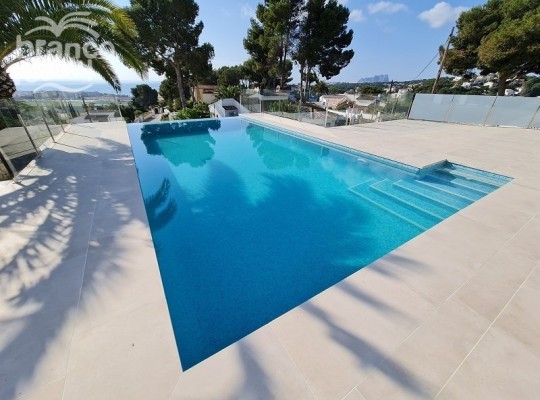Luxusní moderní vila z  výhledem na moře, Moraira