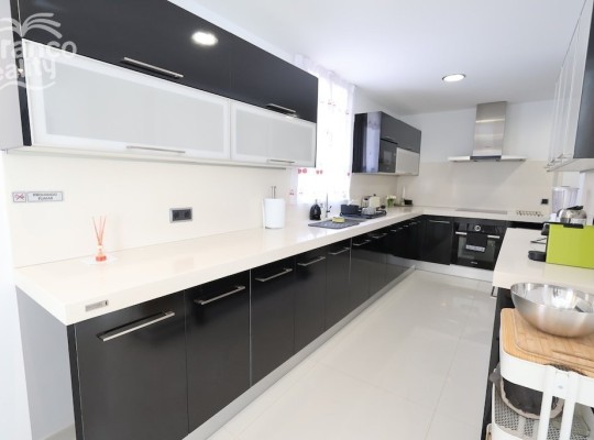 Vila s moderním zařízením v Cabo Roig