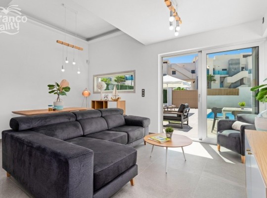 Guardamar del Segura (EL RASO), Villa #CQ-BT-95428