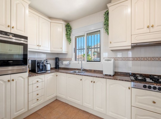 Benijofar (Benimar 3), Villa #CQ-GS-83555