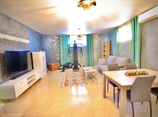 San Miguel de Salinas (Residencial los flamencos), Villa #CQ-JM-64042