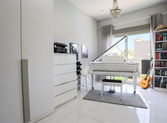 Villamartin, Villa #CQ-OC-74761