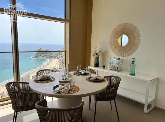 Luxury apartment in the most famous building in Benidorm - Intempo