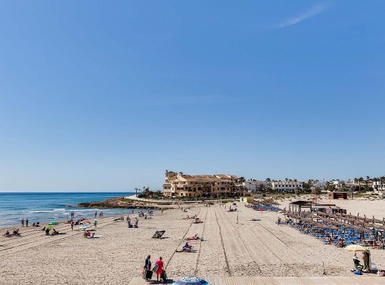 Orihuela Costa (La Zenia), Villa #RD-N9459