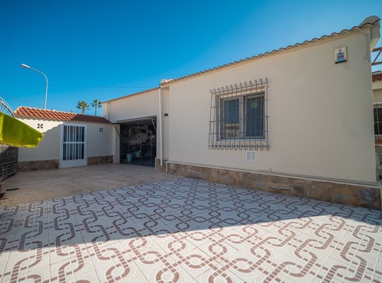 Ciudad Quesada (Town Center), Villa #CQ-316