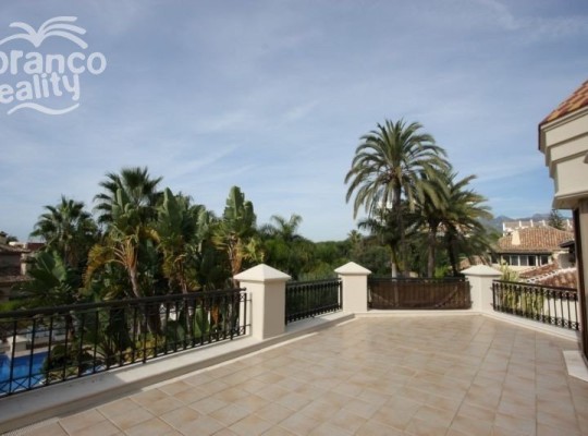 Las Chapas (Costa del Sol), Villa - Detached #CM-R2077613