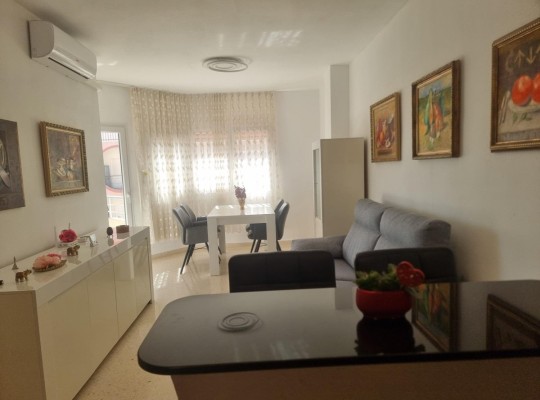 Moderní apartmán jen 200m od pláže, Playa de los Locos, Torrevieja