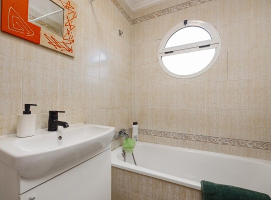 Torrevieja (Pueblo - Centro), Villa #CQ-TS-94930