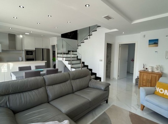 Los Montesinos (La Herrada), Villa #CQ-CB-17847