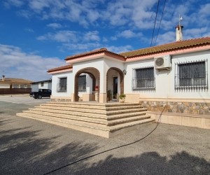 Orihuela (La Matanza), Villa #CQ-GL-84417
