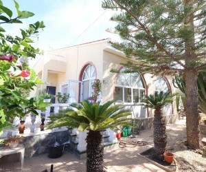 Torrevieja (La Siesta - El Salado - Torreta), Villa #CQ-JM-47746