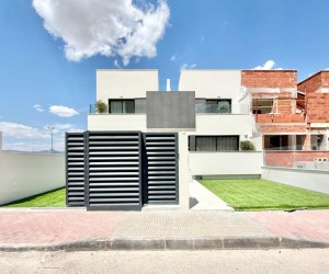 Cox (San Fernando), Town House #RD-N8414