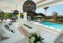 Nueva Andalucía (Costa del Sol), Villa - Detached #CM-R3949660