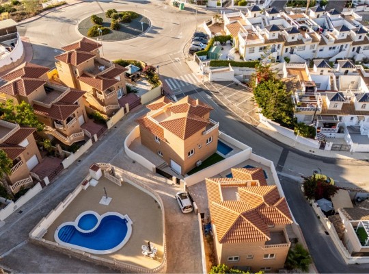 Rojales (Ciudad Quesada), Villa #RD-N8363