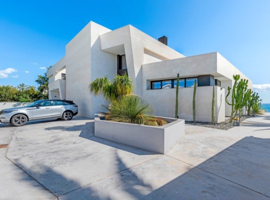 Orihuela Costa (Cabo Roig), Villa #CQ-BG-61751
