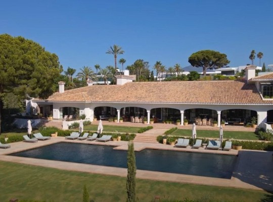 Marbella (Costa del Sol), Villa - Detached #CM-R4125445