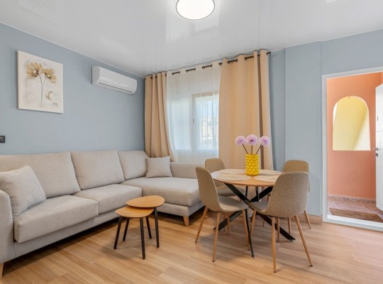San Miguel de Salinas (Orihuela Costa), Apartment #CQ-WN-18847