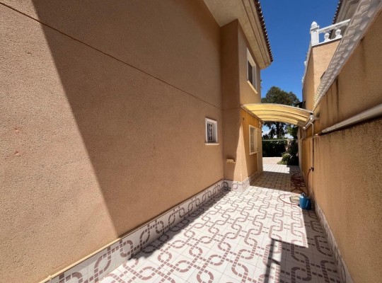 Los Altos (Torrevieja), Villa #CQ-M-82922