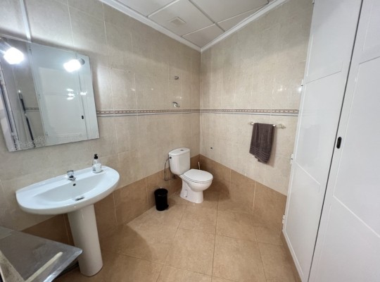 Guardamar del Segura, Commercial #CQ-831